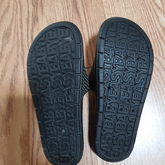 Hello Kitty Slides - Picture 2 of 2